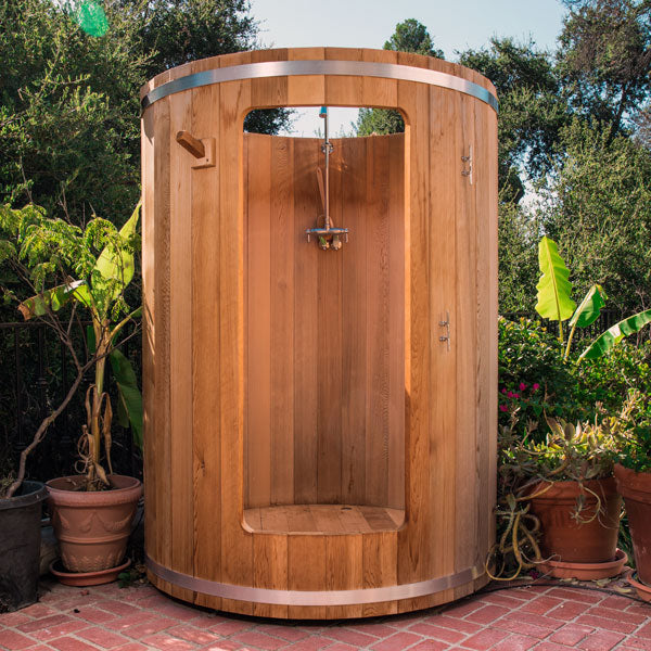 Rainbow Barrel Outdoor Shower - Knotty Red Cedar